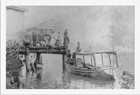 The old mailboat - Spencer c1918